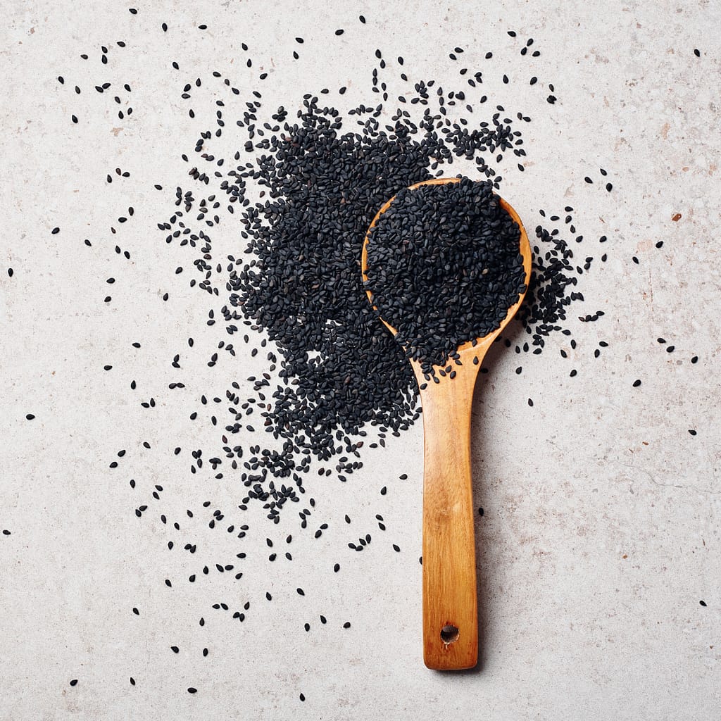 Black Seed Oil: 6 Amazing Benefits