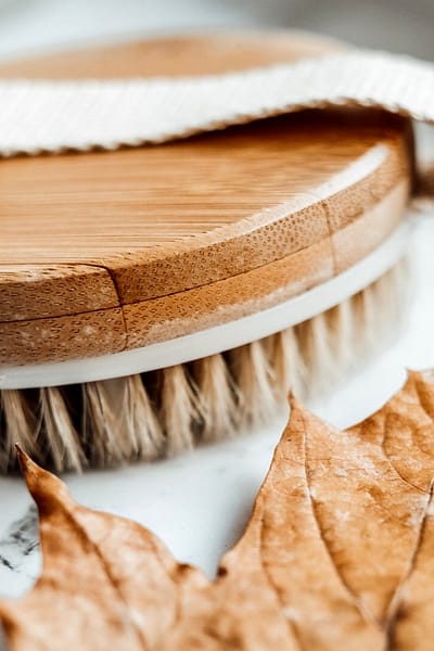 Dry Skin Brushing + The Best Way to Keep Your Skin Healthy!